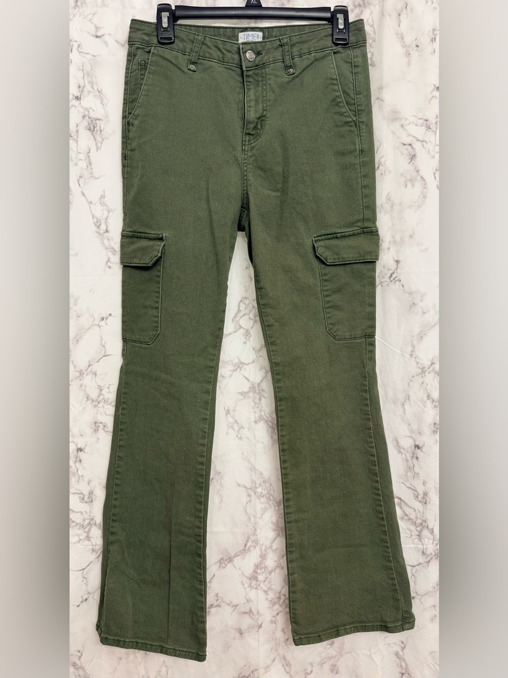 Time and Tru Olive Green Straight Leg Cargo Pants